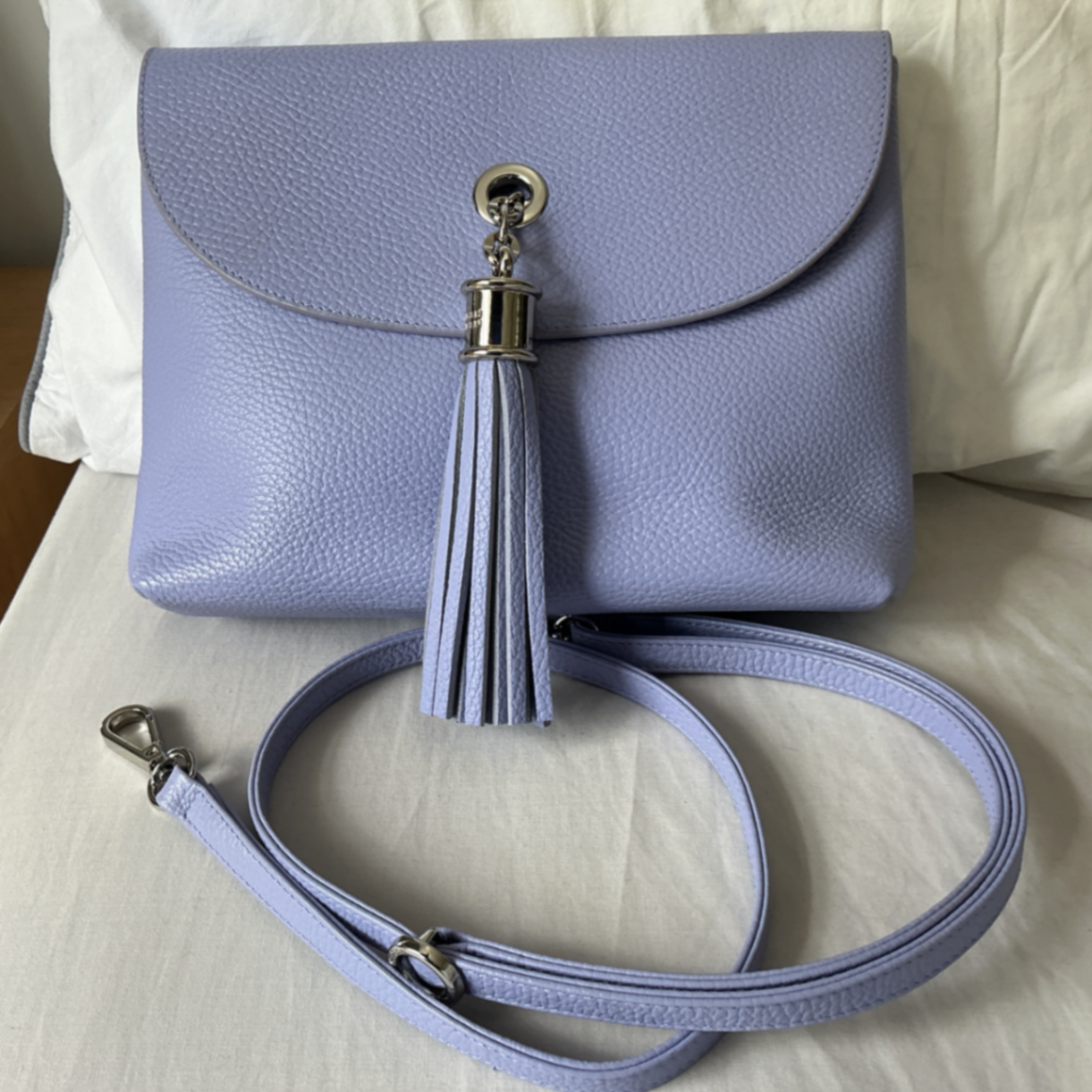 Jasmine crossbody / lavender with silver hardware.