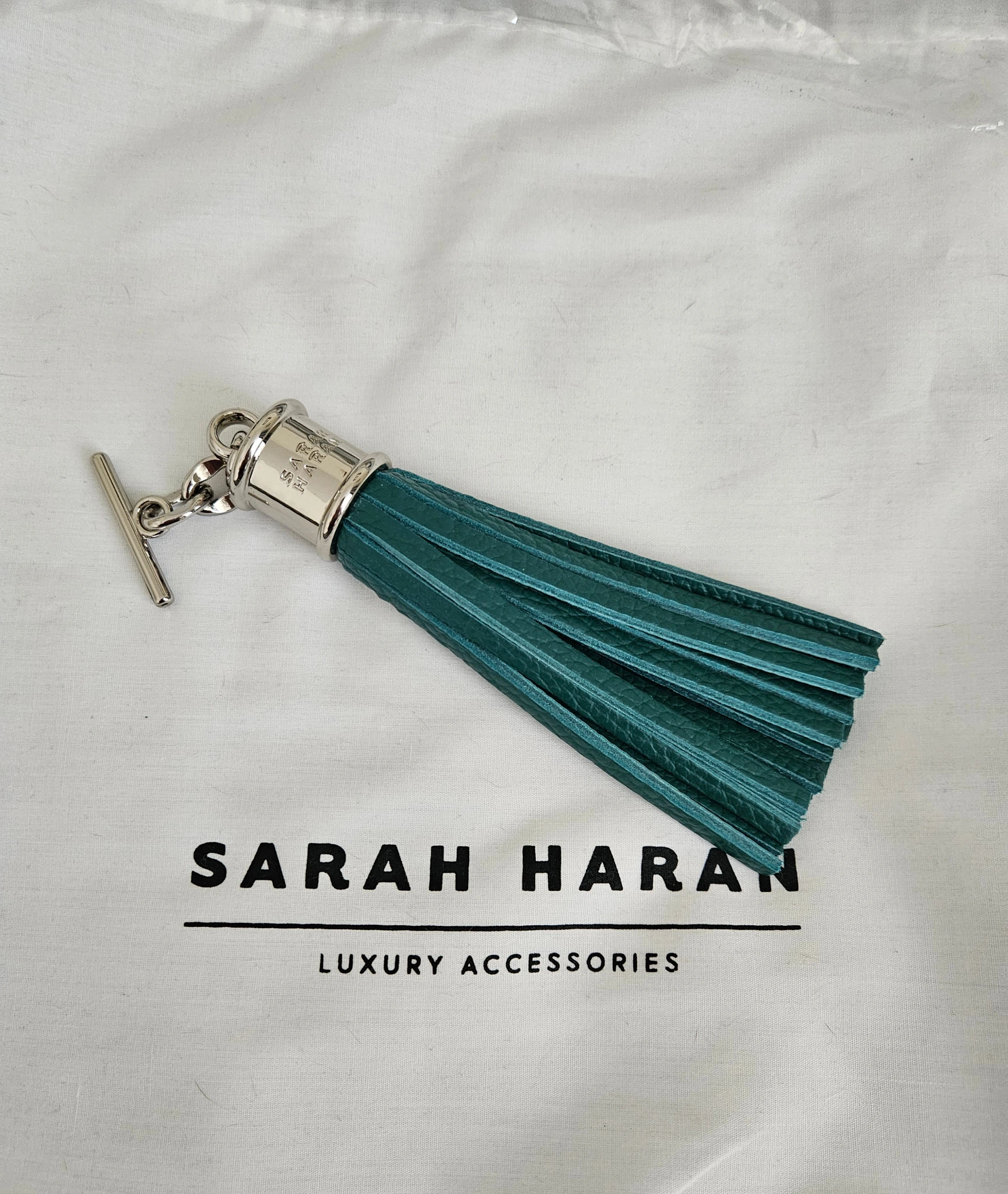 Capsule Tassel Classic | Evergreen with Silver hardware
