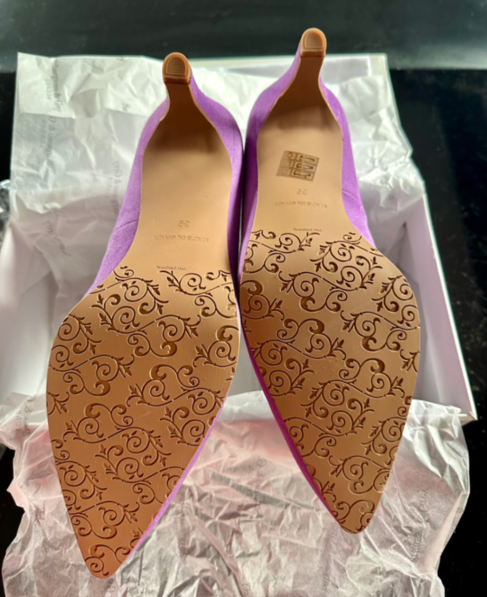 Eve Wide Fit Court Shoe – Lavender Suede