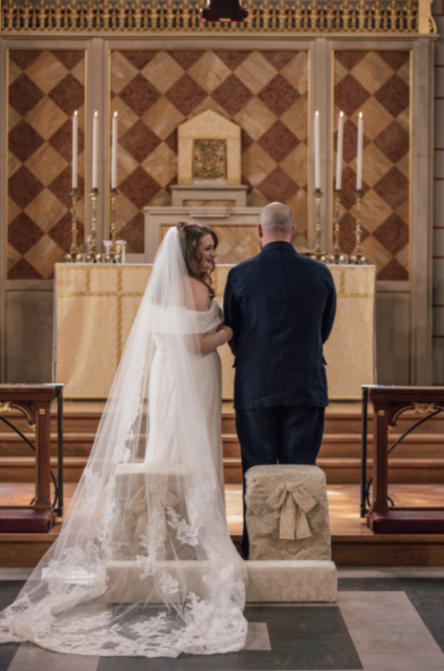 S408-280/1/MED (long corded lace veil)