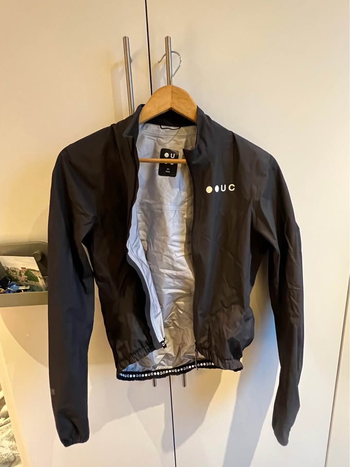 Universal Colours Mono Rain Jacket - Black