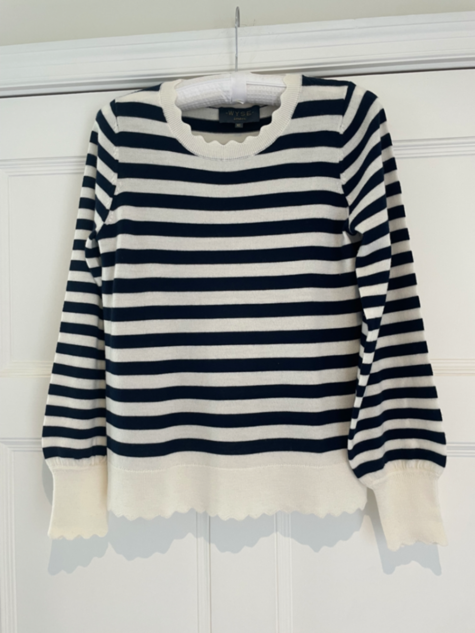 Fleurine Scallop Jumper - Midnight/Ecru Stripe