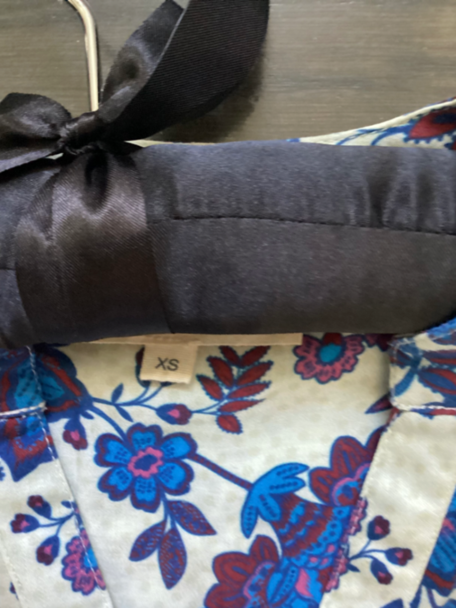 Beautiful long sleeve floral shirt dress. 