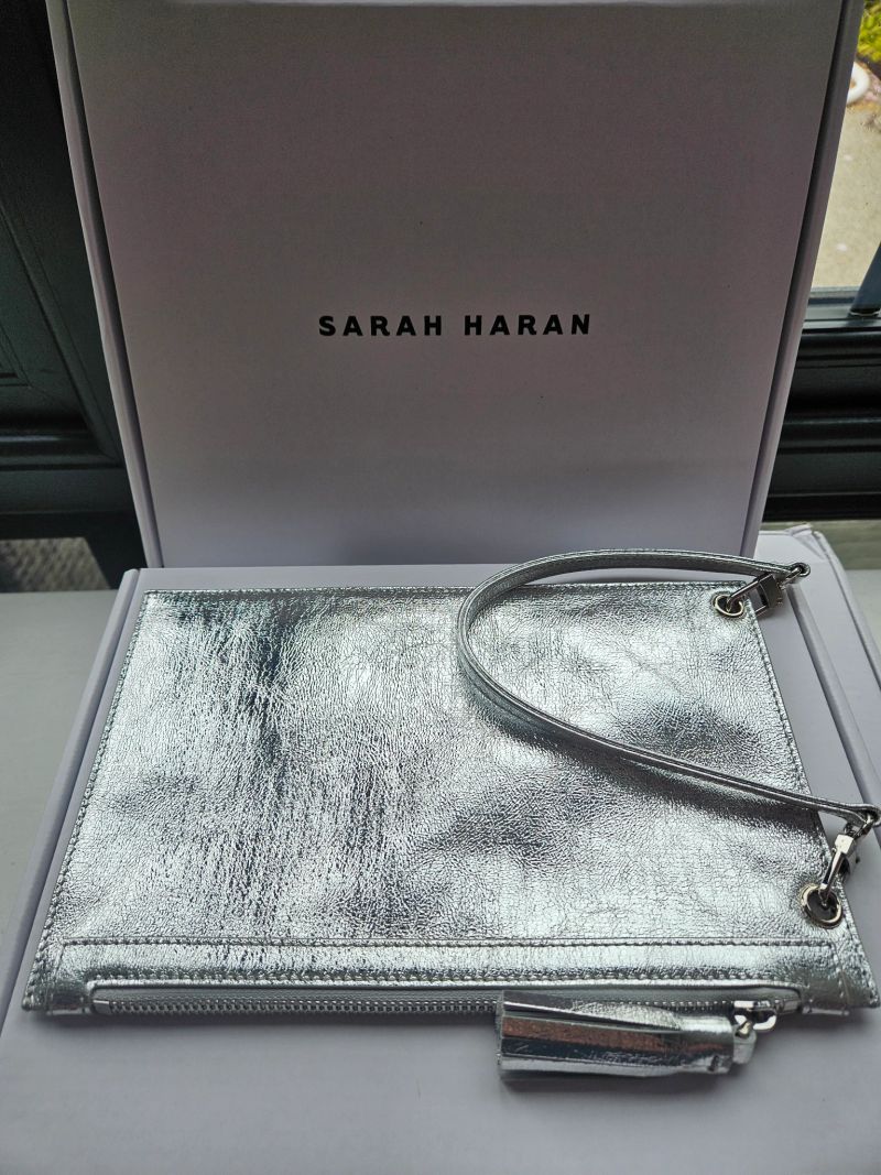 Clover Pouch - Metallic Silver with Silver hardware