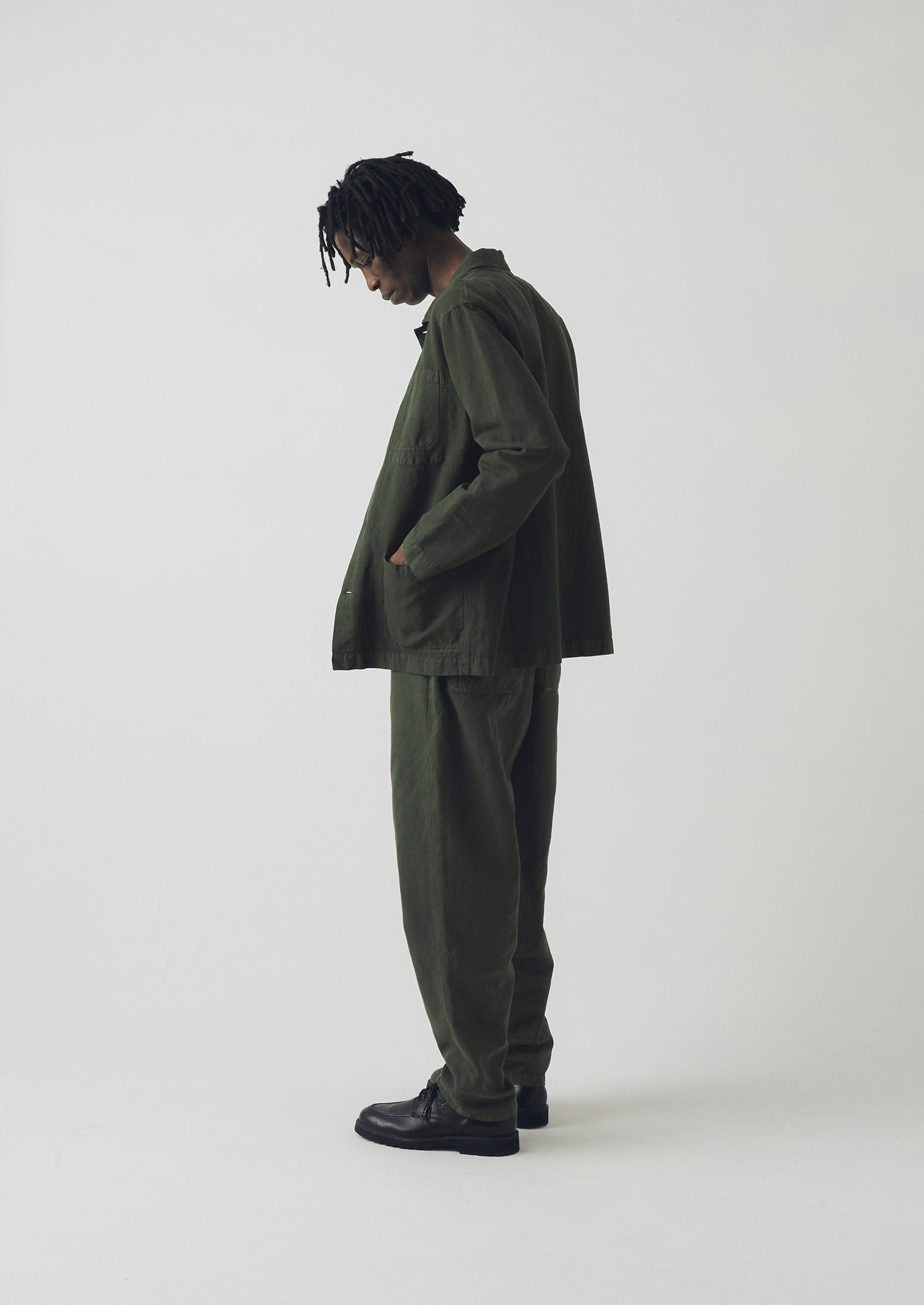 Arlo Garment Dyed Herringbone Jacket - Dark Moss