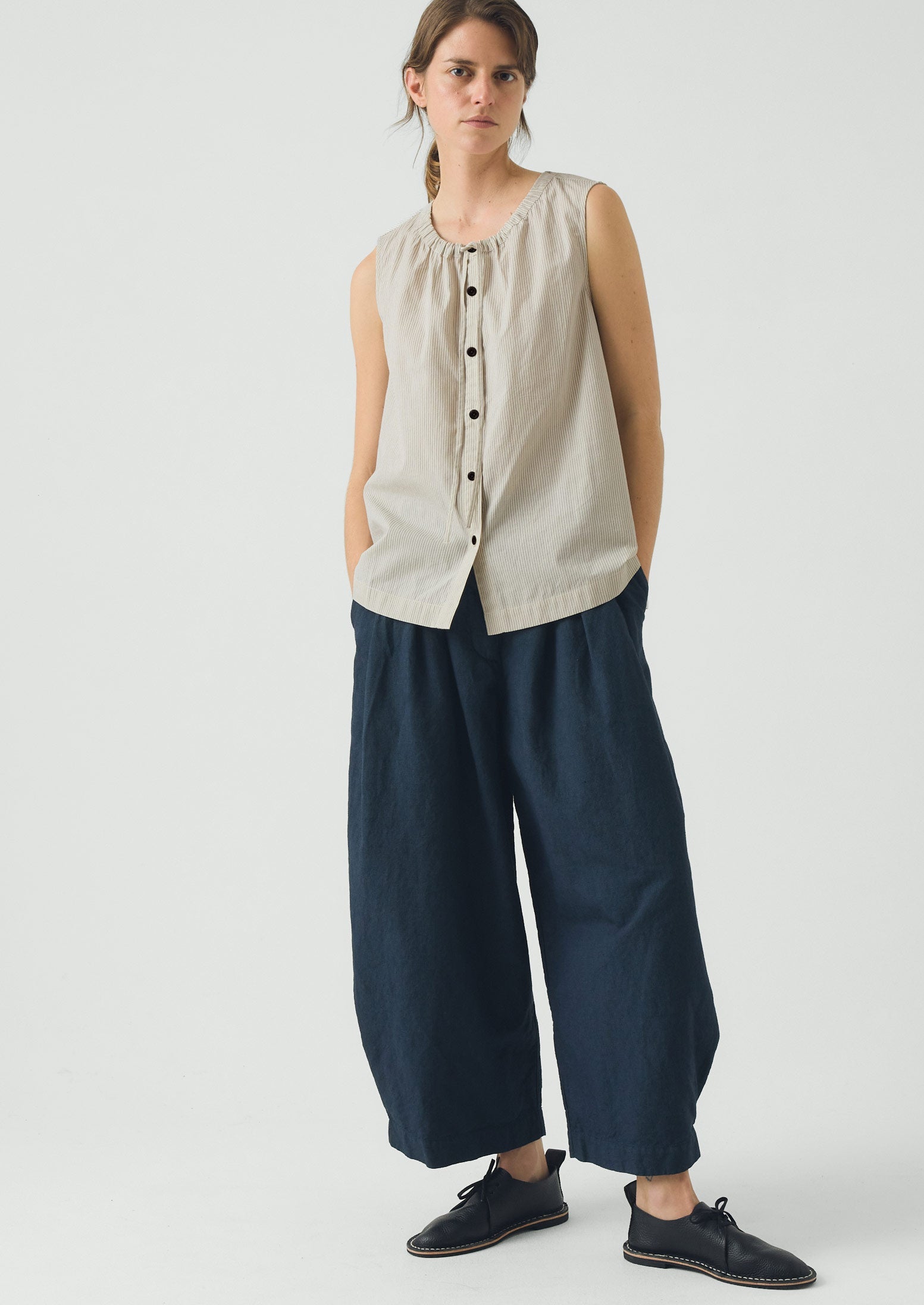 Carys Micro Houndstooth Wide Leg Trousers - Steel Blue