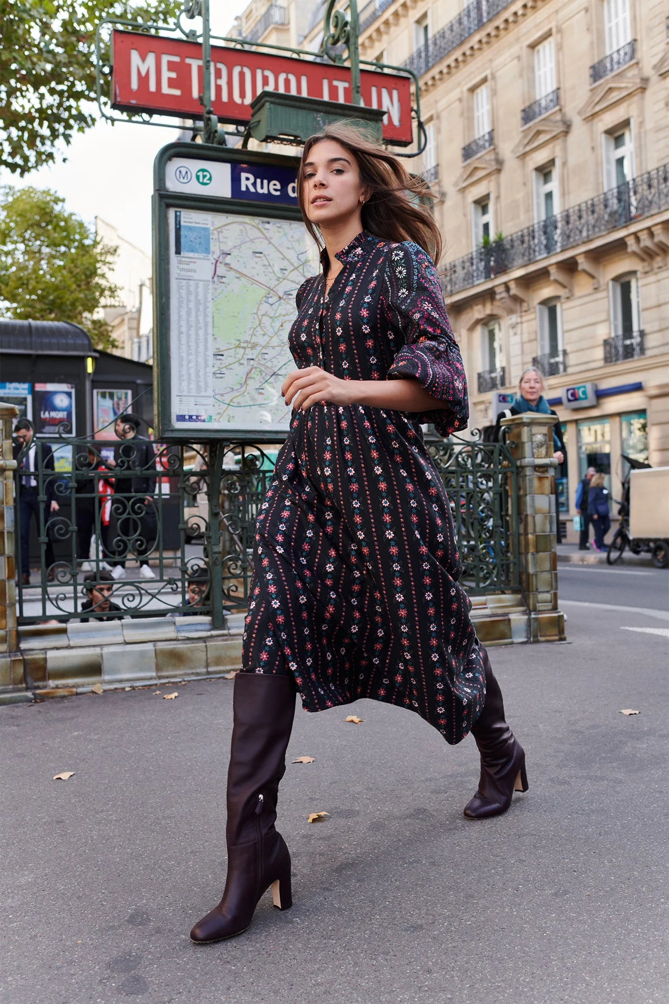Phoebe Paisley Linear Floral Dress - Black Multi